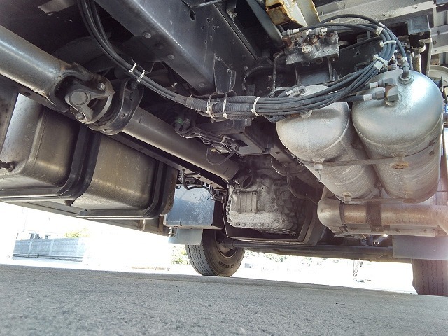 UDトラックス（日産） クオン 大型 ウィング LKG-CD5ZA(10963) 69枚目