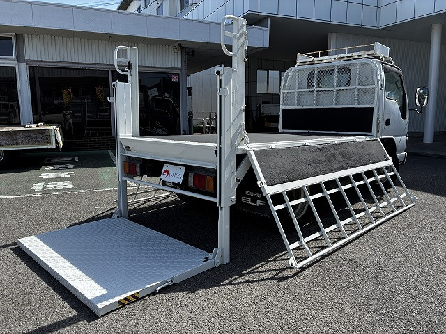 いすゞ エルフ 小型 平ボディ PB-NKR81A(110108) 15枚目