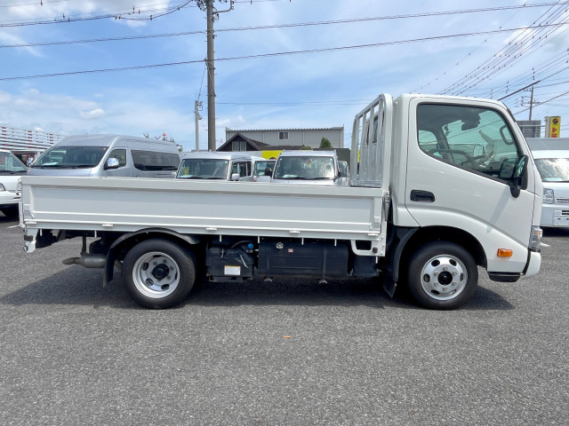 トヨタ ダイナ 小型 平ボディ 2PG-GDY281(105994) 4枚目