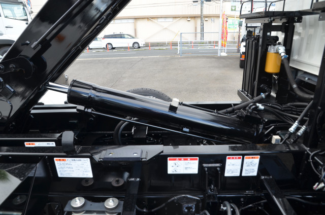 日野 デュトロ 小型 コンテナ専用車 2KG-XZU605M(112100) 5枚目