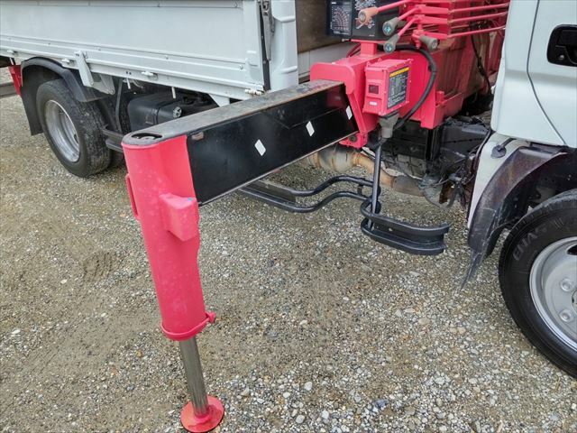トヨタ ダイナ 小型 平ボディ（クレーン付） BDG-XZU344(11842) 27枚目