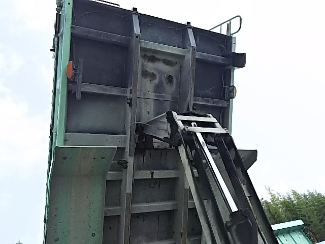 日野 プロフィア 大型 土砂ダンプ QKG-FS1EKAA(7593) 19枚目