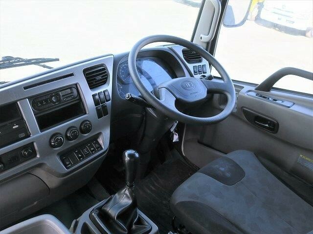 UDトラックス（日産） コンドル 中型 Translation missing: ja.item.body_keijou_enum.body_keijou_almi_block TKG-MK38L(27536) 14枚目