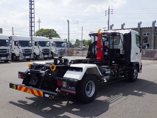 日野 - 中型 コンテナ専用車 2KG-GD2ABA(111131) 4枚目