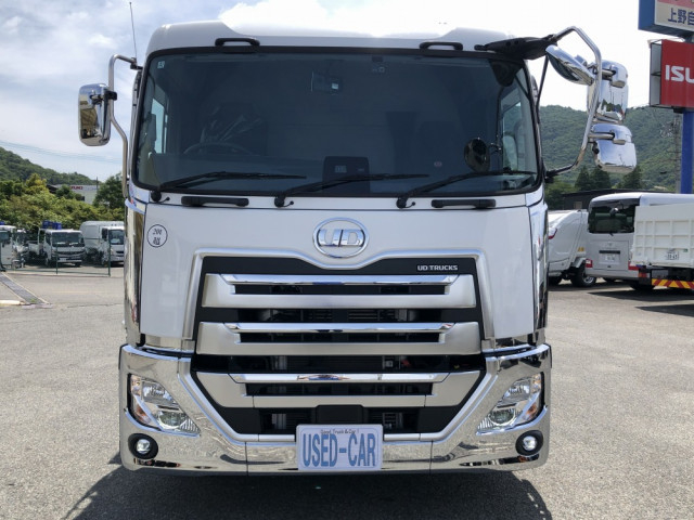 UDトラックス（日産） クオン 大型 平ボディ（クレーン付） 2RG-CG5FA(107868) 25枚目