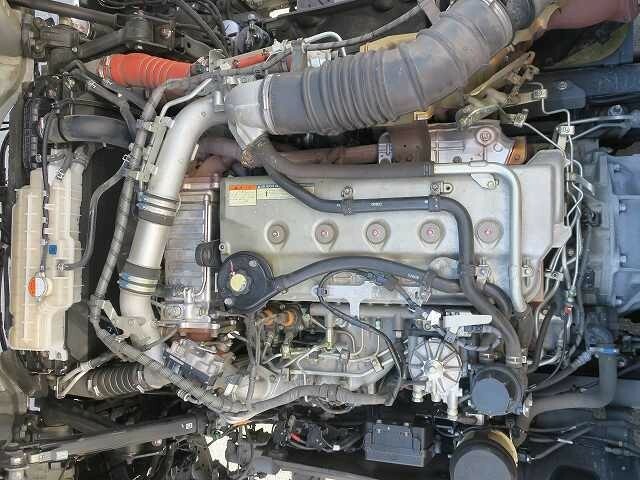 日野 プロフィア 大型 ウィング 2RG-FW1AHG(35669) 12枚目