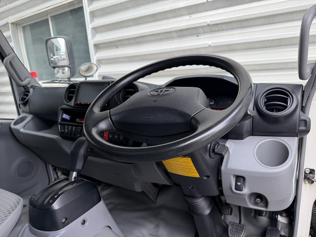 トヨタ ダイナ 小型 バン TPG-XZU605(109050) 17枚目