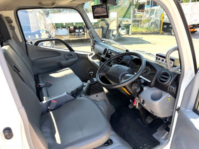 日野 デュトロ 小型 塵芥車（プレス式） 2RG-XZU605X(110404) 35枚目