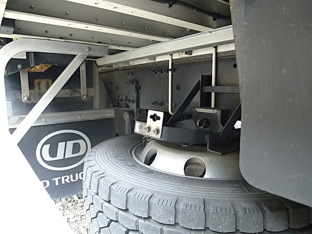 UDトラックス（日産） クオン 大型 ウィング 2RG-CG5FA(113976) 36枚目