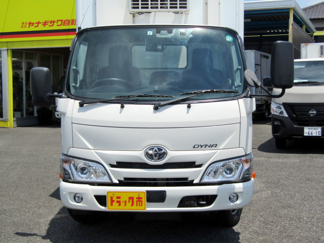 トヨタ ダイナ 小型 冷蔵冷凍バン 2RG-XZU605(92130) 2枚目