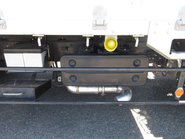 Isuzu forward Middle Translation missing: en.item.body_keijou_enum.body_keijou_carrier_other 2PG-FRR90S2(109766) 33枚目