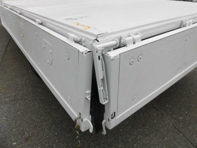 UDトラックス（日産） コンドル 中型 Wキャブ PB-BPR81AR(11446) 13枚目