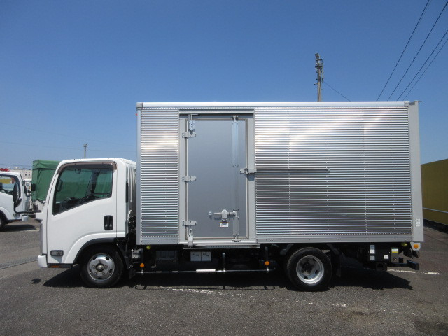 いすゞ エルフ 小型 バン 2RG-NMR88AN(109797) 5枚目