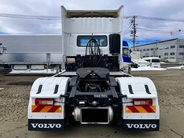 日産自動車 クオン 大型 トラクタ 2RG-GK5DAD(106707) 6枚目