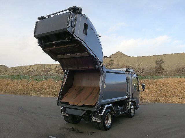 いすゞ エルフ 小型 塵芥車（プレス式） TKG-NMR85N(27457) 6枚目