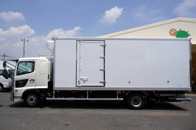 日野 レンジャー 中型 冷蔵冷凍バン 2KG-FD2ABG(108424) 3枚目