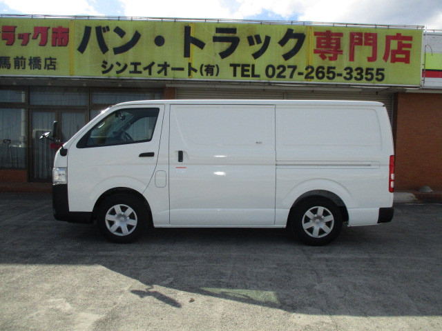 トヨタ レジアスエース 小型 冷蔵冷凍バン QDF-GDH201V(99828) 30枚目