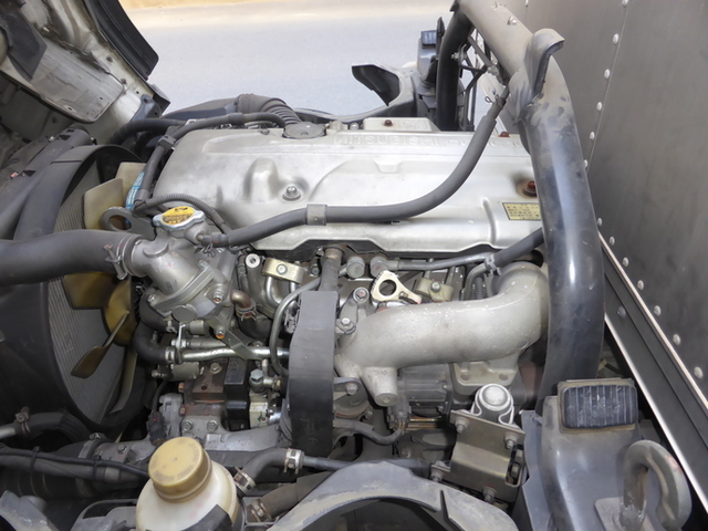 三菱ふそう キャンター 小型 バン PA-FE70BB(2532) 20枚目