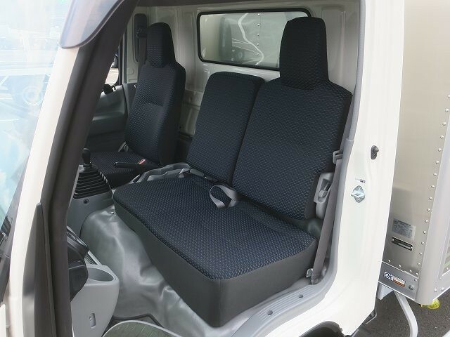 日野 デュトロ 小型 バン 2RG-XZU710M(26858) 23枚目