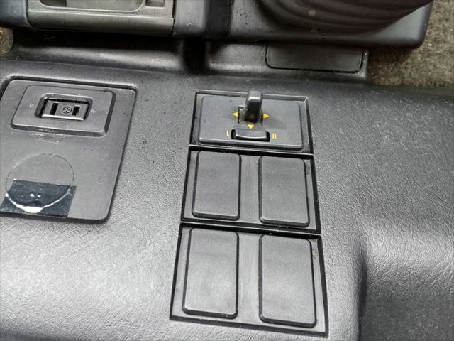 いすゞ ギガ 大型 トラクタ LKG-EXD52AD(9996) 39枚目