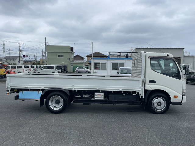 日野 デュトロ 小型 平ボディ 2RG-XZU655M(111637) 4枚目