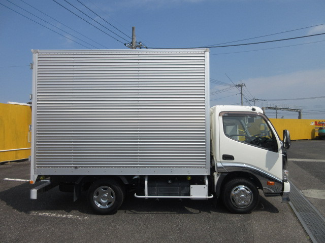 日野 デュトロ 小型 バン TKG-XZU605M(109767) 7枚目