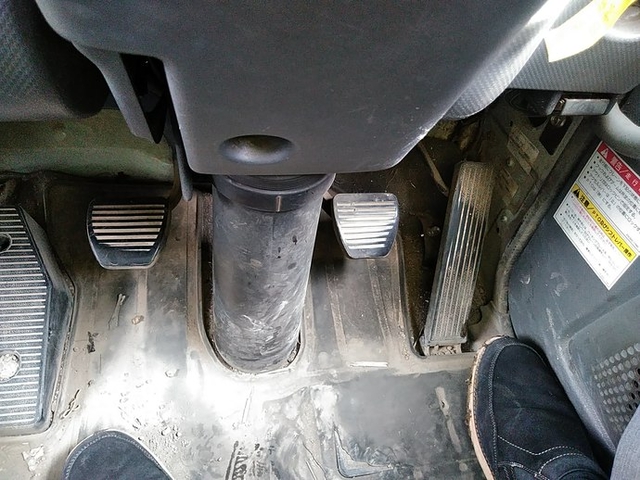 いすゞ フォワード 大型 平ボディ（クレーン付） PDG-FTR34S2(3277) 23枚目