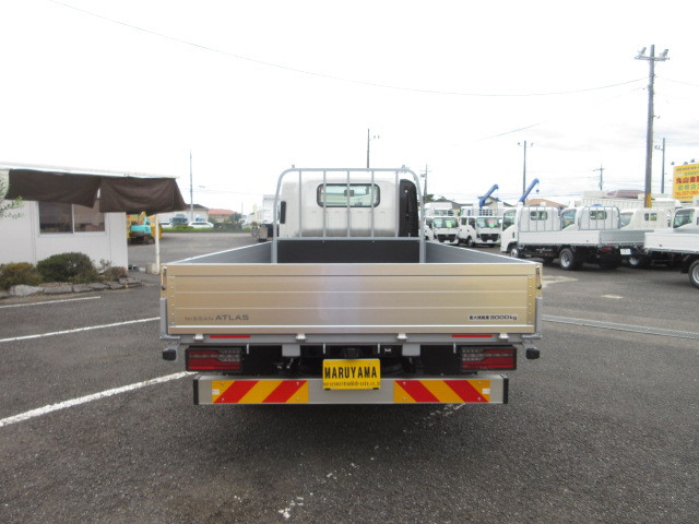日産自動車 アトラス 小型 平ボディ 2WG-APS88AC(113175) 7枚目