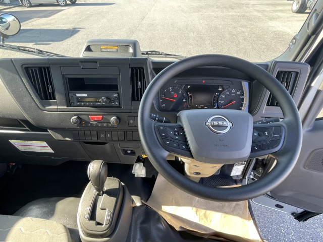 日産自動車 アトラス 小型 平ボディ 3DF-AHR87AF(108054) 19枚目