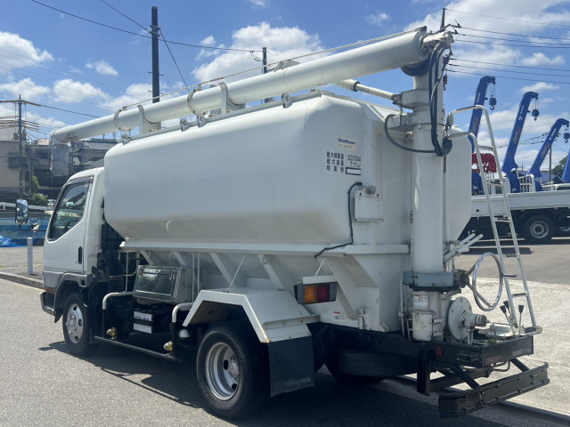 三菱ふそう キャンター 小型 粉粒体運搬車 KK-FE63ECX(110640) 4枚目
