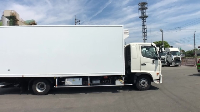 日野 レンジャー 中型 冷蔵冷凍バン 2KG-FD2ABG(34612) 28枚目