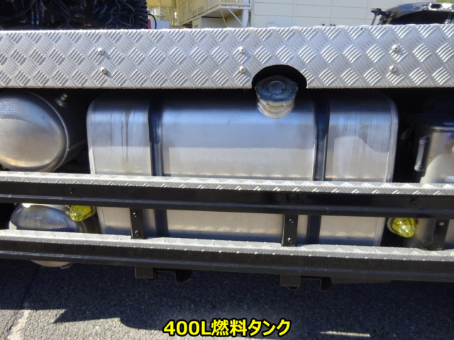 UDトラックス（日産） クオン 大型 トラクタ QKG-GK6XAB(110301) 48枚目