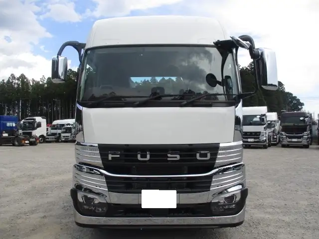 Mitsubishi Fuso super_great Large Tractor 2RG-FP84VDR(106652) 2枚目