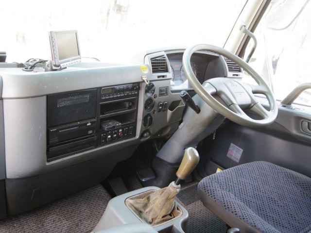 三菱ふそう ファイター 増トン ウィング PJ-FK65FZ(109644) 33枚目