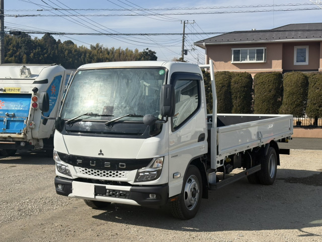 三菱ふそう キャンター 小型 平ボディ 2RG-FEAV0(100247) 1枚目