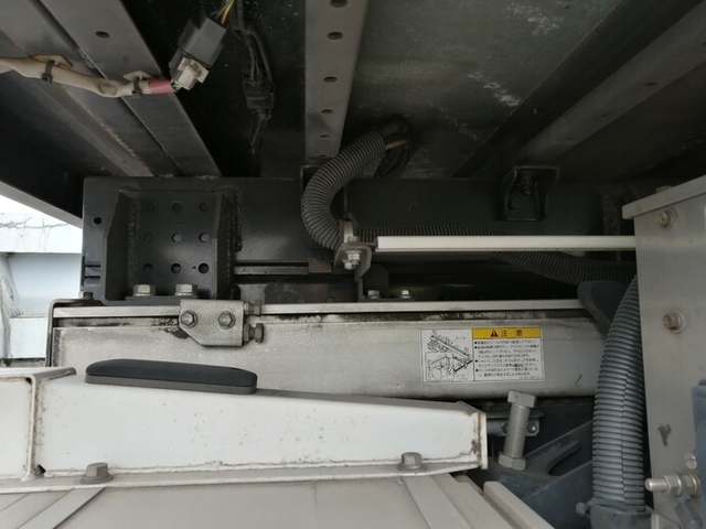 三菱ふそう キャンター 小型 バン SKG-FEB50(5005) 44枚目