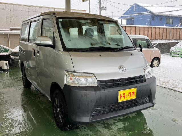 トヨタ タウンエース 小型 バン 5BF-S413M(98213) 3枚目