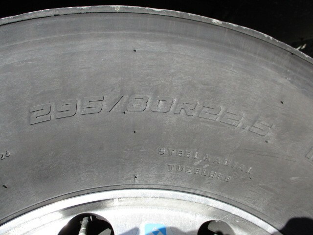 UDトラックス（日産） クオン 大型 トラクタ QKG-GK6XAD(9277) 10枚目