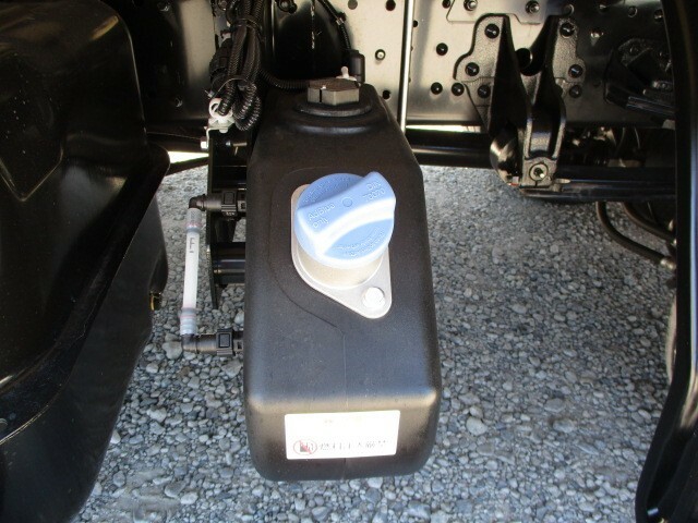 三菱ふそう ファイター 中型 平ボディ（クレーン付） 2KG-FK62F(6750) 35枚目