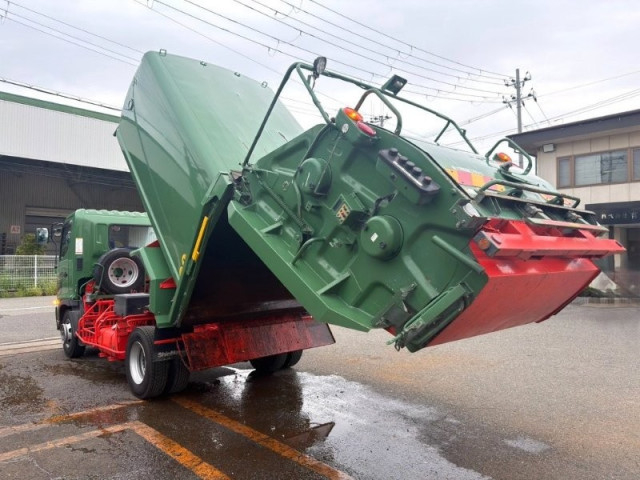日野 レンジャー 中型 塵芥車（プレス式） SDG-FC9JDAA(112392) 8枚目