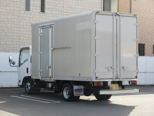いすゞ エルフ 小型 バン BKG-NLR85AN(9227) 4枚目