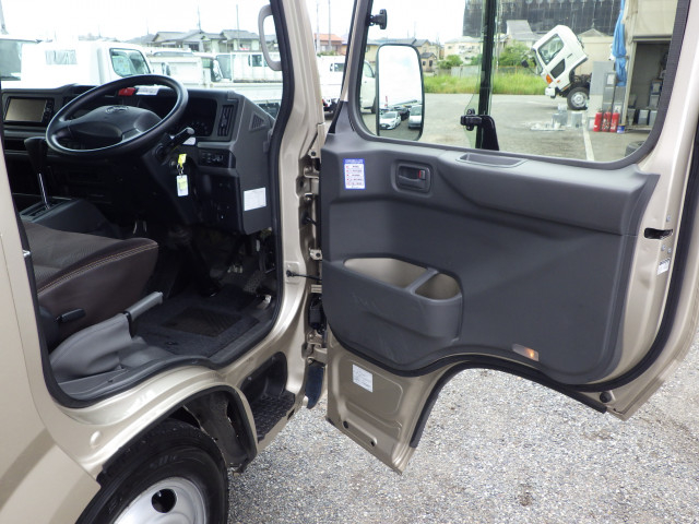 トヨタ コースター 小型 バス SDG-XZB70(110646) 23枚目
