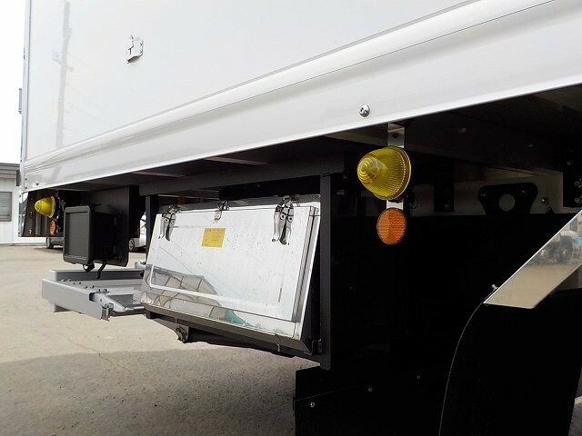 日野 レンジャー 中型 冷蔵冷凍バン 2KG-FD2ABG(10053) 24枚目
