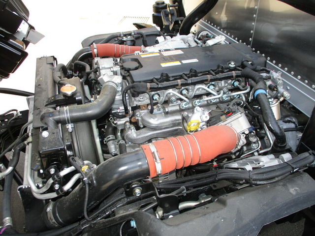 いすゞ エルフ 小型 バン 2RG-NPR88AN(9578) 22枚目