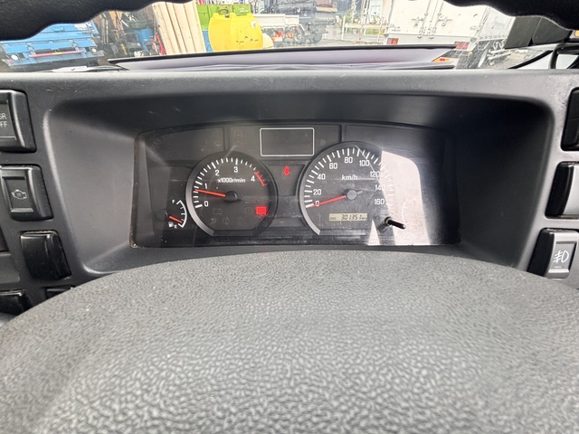 いすゞ エルフ 小型 塵芥車（プレス式） TKG-NPR85YN(107764) 74枚目