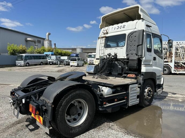 いすゞ ギガ 大型 トラクタ QKG-EXD52AD(32766) 5枚目