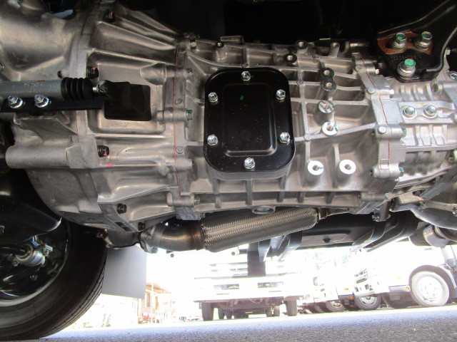 日野 デュトロ 小型 冷蔵冷凍バン 2WG-XZU606N(111646) 28枚目