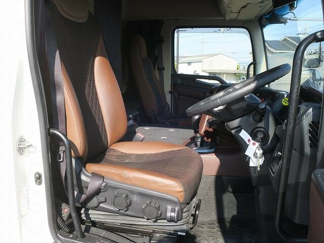 日野 プロフィア 大型 ウィング 2PG-FW1AHG(35504) 14枚目