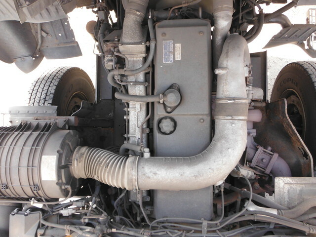 UDトラックス（日産） ビッグサム 大型 ウィング KL-CD48ZWA(4632) 9枚目