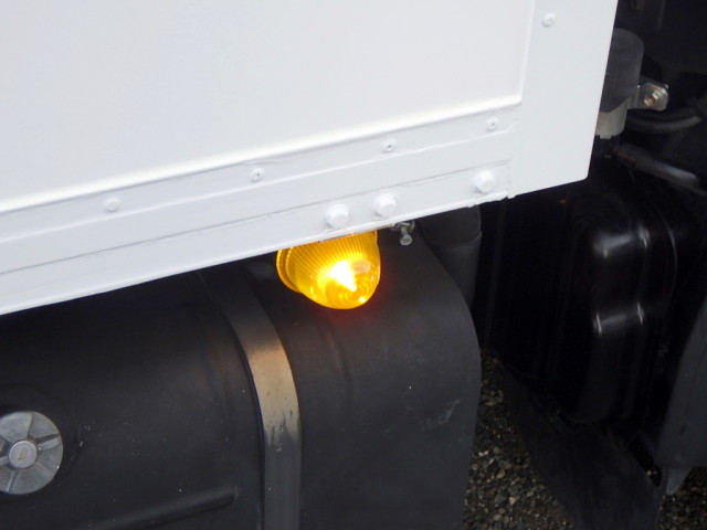 日野 デュトロ 小型 冷蔵冷凍バン 2RG-XZC605M(112291) 44枚目